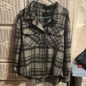 Love Tree Women's Utility Jacket - Black and Gray Plaid